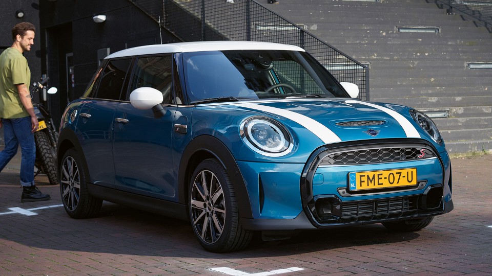 MINI 5 DOOR